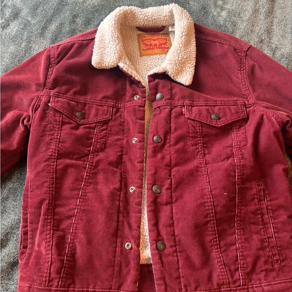Levi's Burgundy Corduroy Jacket - Picture 1 of 2